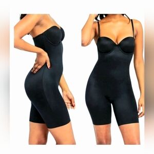 Assets by Spanx Flawless Finish Strapless Cupped Midthigh Bodysuit Size S